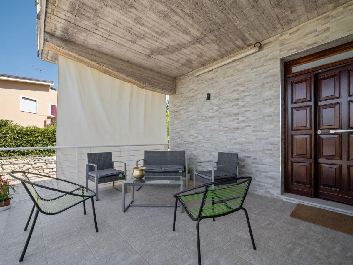 Belvilla By Oyo Modern Villa In Nissoria With Pool Екстер'єр фото